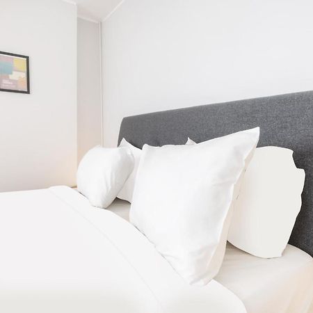 Olala Lisbon Oriente Suites C ภายนอก รูปภาพ
