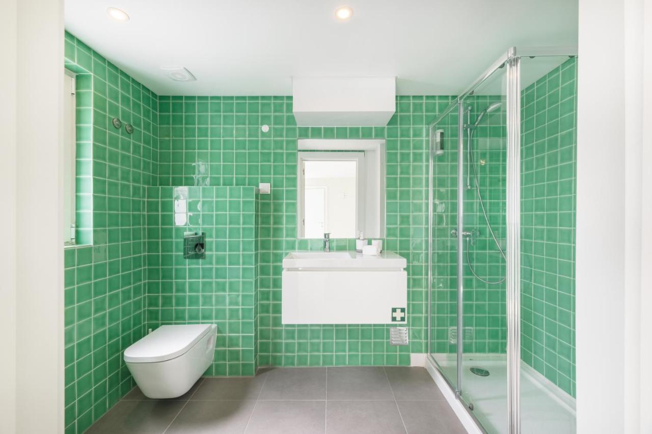 Olala Lisbon Oriente Suites C ภายนอก รูปภาพ