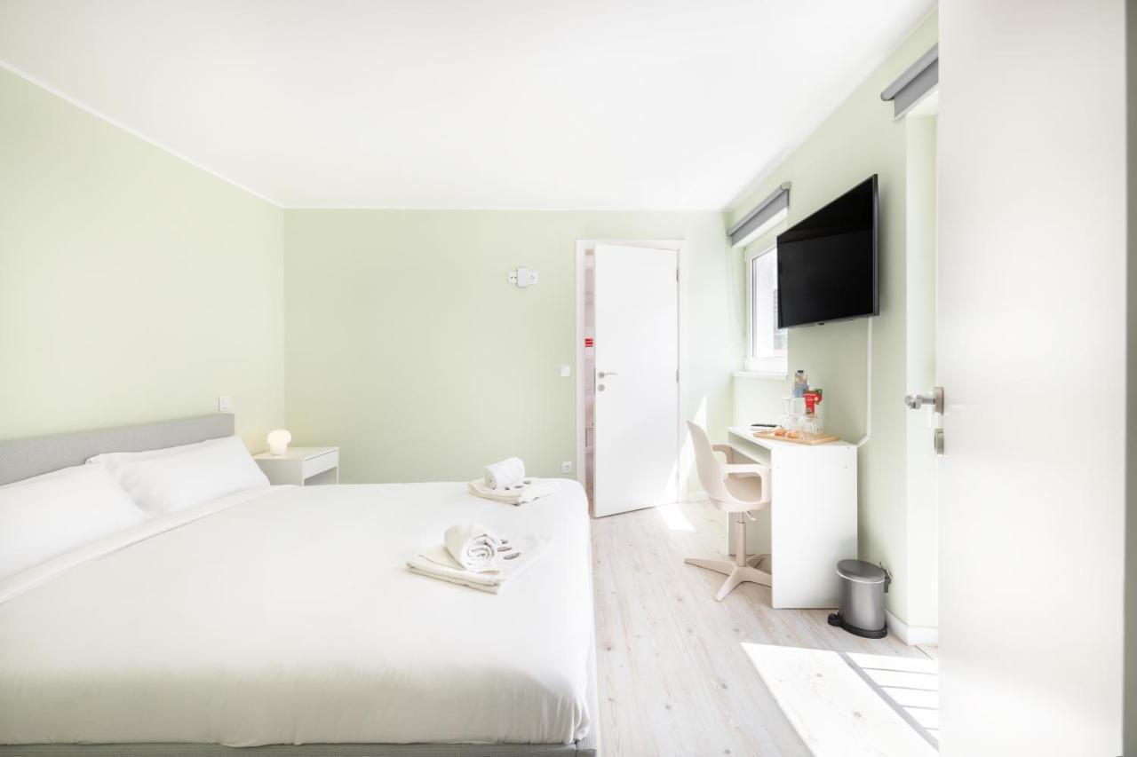 Olala Lisbon Oriente Suites C ภายนอก รูปภาพ