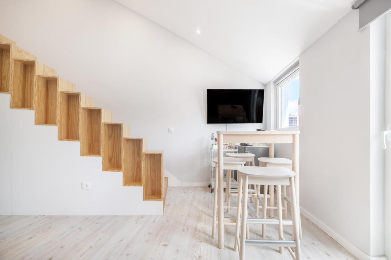 Olala Lisbon Oriente Suites C ภายนอก รูปภาพ