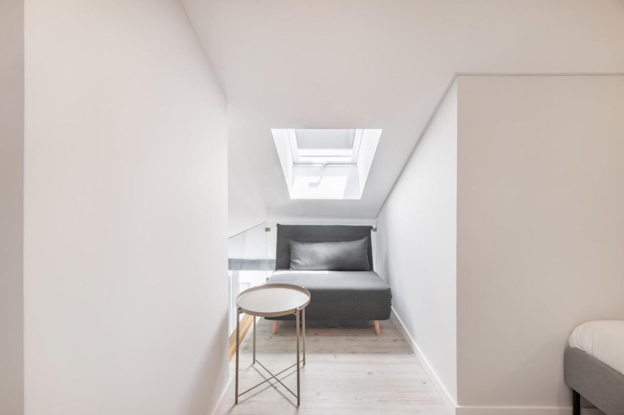 Olala Lisbon Oriente Suites C ภายนอก รูปภาพ