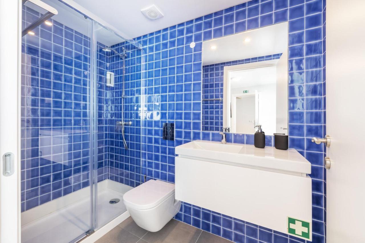 Olala Lisbon Oriente Suites C ภายนอก รูปภาพ